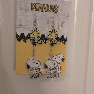 2 Pair Of Charlie Brown Snoopy Woodstock Earrings Pierced Peanuts Cartoon